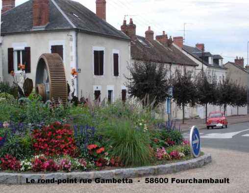 Le rond point avenue Gambetta à Fourchambault