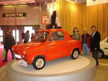 PIAGGIO& C.s.p.a présente sa première voiture en 1957 et la construit dans son usine française à Fourchambault ... 